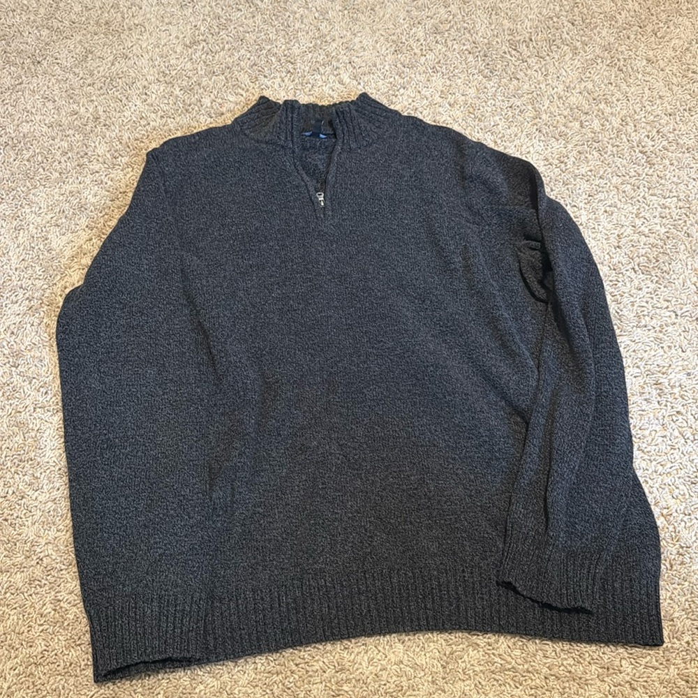 Men’s sweater